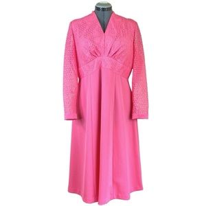 Vintage 1970s 1960s Mod lace Crochet Pink Dress Gown 12 14 Large Party Formal